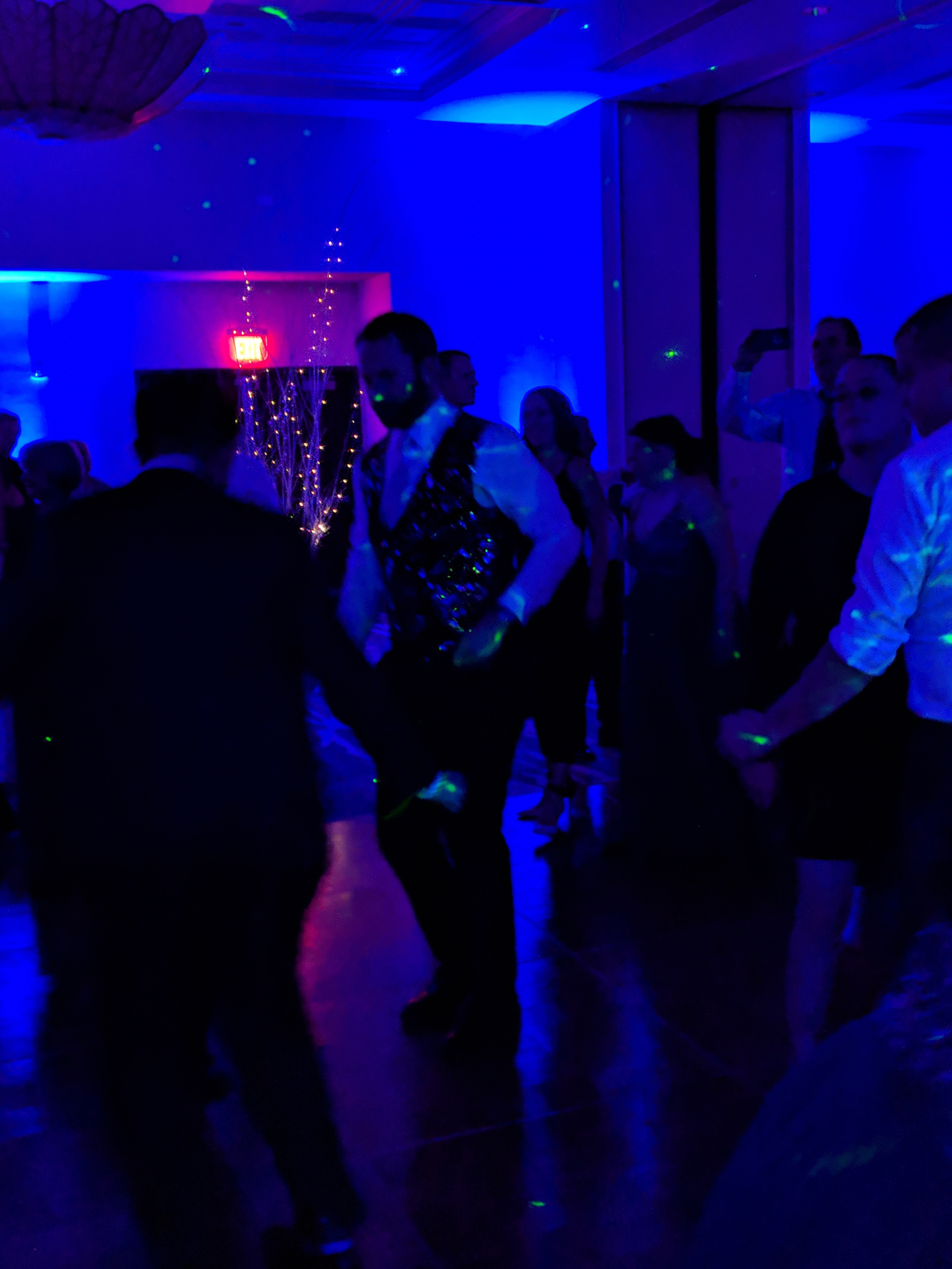 00100lportrait_00100_burst20181231232534600_cover