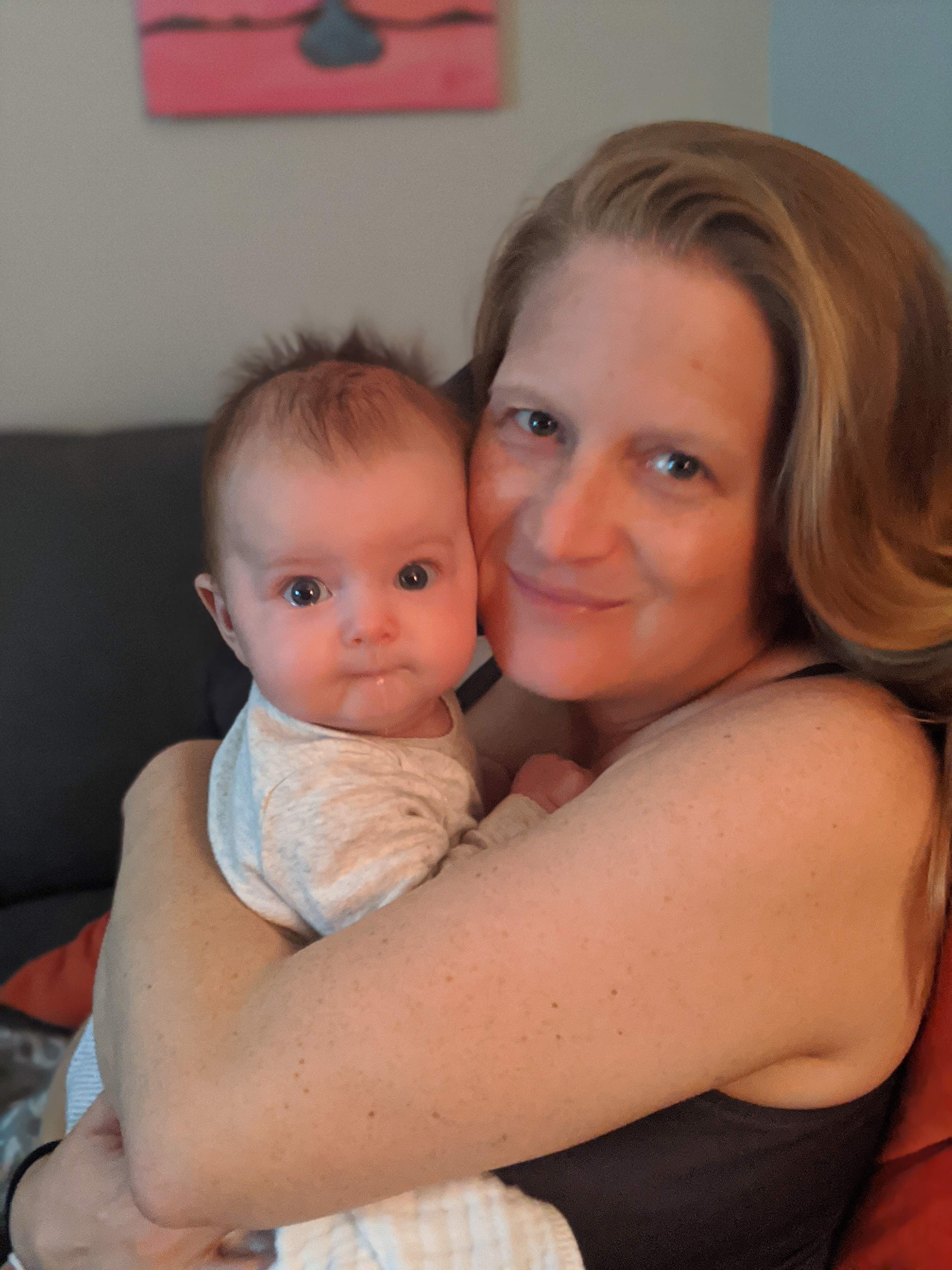 00100lrPORTRAIT_00100_BURST20200221200331530_COVER